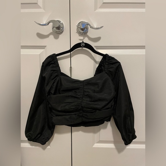 Black blouse - Picture 2 of 3